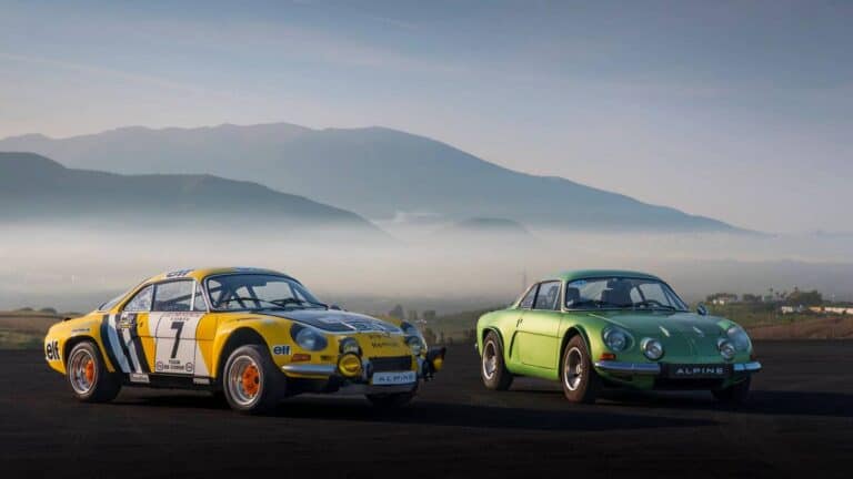 Alpine celebra la A110 a Rétromobile 2026 con tre esemplari speciali