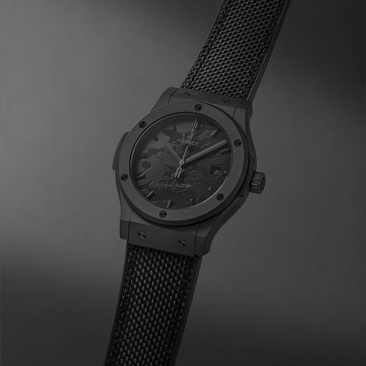 Hublot Classic Fusion Yohji Yamamoto All Black Camo quadrante