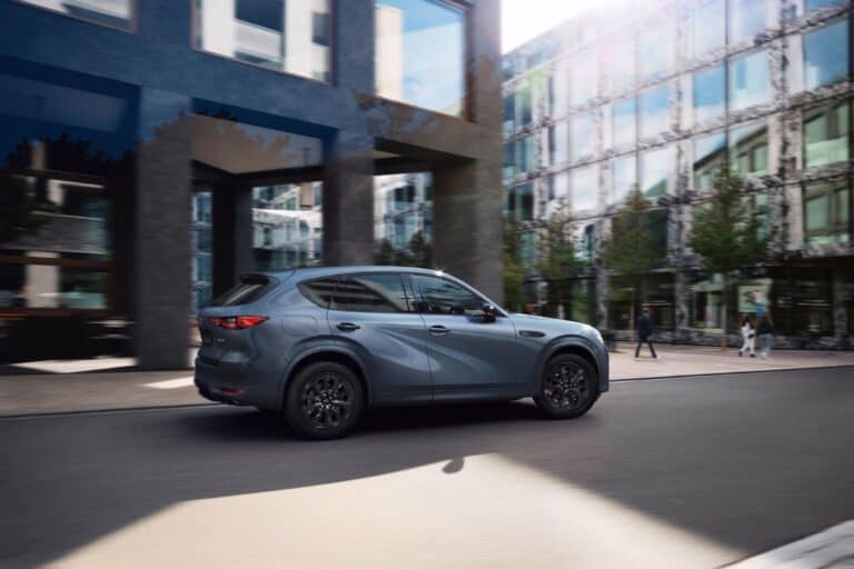 Mazda CX-60 da 579 euro al mese: ecco come funziona il noleggio a lungo termine