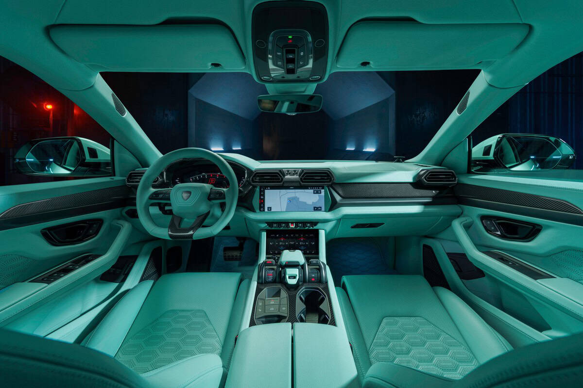 Gli interni della Brabus 900 Urus SE Mint