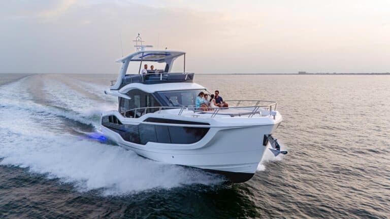 Galeon Yachts: debutta negli USA il nuovo 520 Flybridge