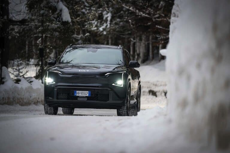 Kia EV5 è l’elettrica giusta? Prova su strada, autonomia, prezzi e confronto