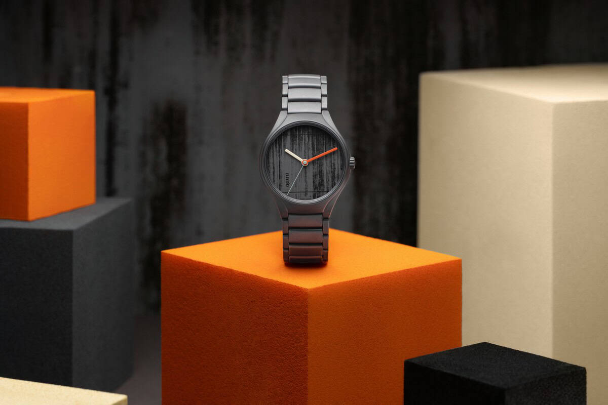 Rado Iron Grey True Round x Les Couleurs Le Corbusier