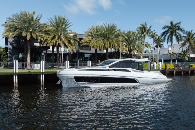 Sacs Tecnorib debutta al Miami International Boat Show 2026 con tutta la gamma Rebel