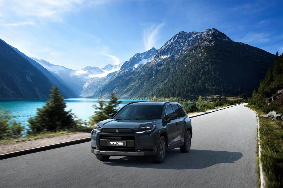 Il motore della nuova Suzuki Across Plug-In Hybrid 2026