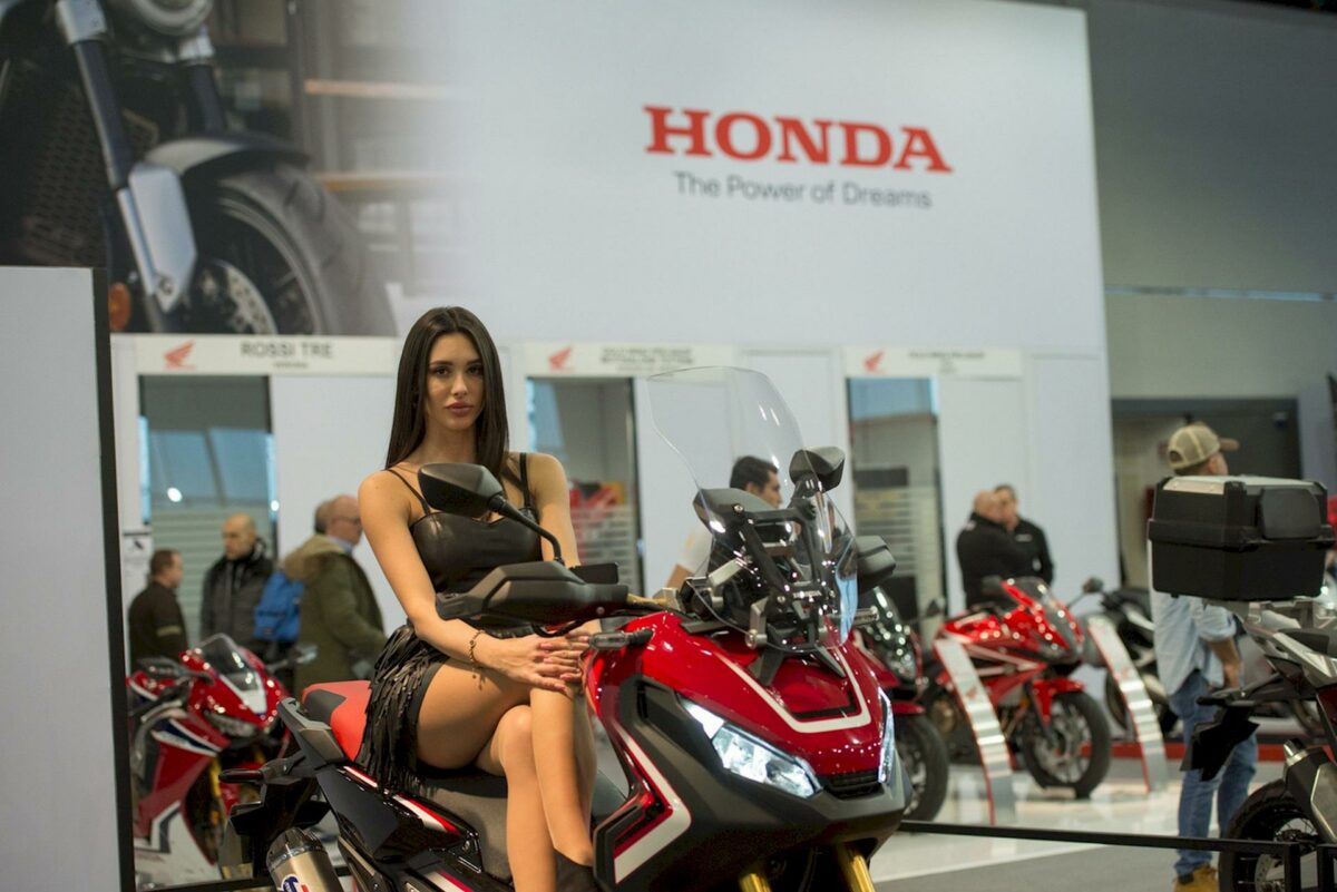 Girls Motor Bike Expo