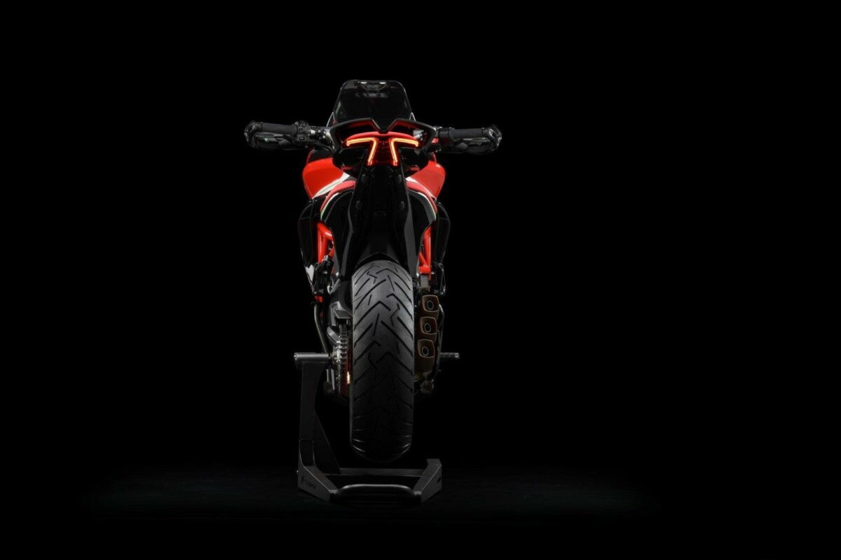Agusta Turismo Veloce 800 RC