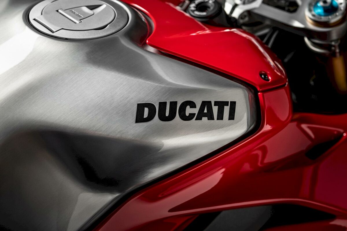 Ducati Panigale V4 R