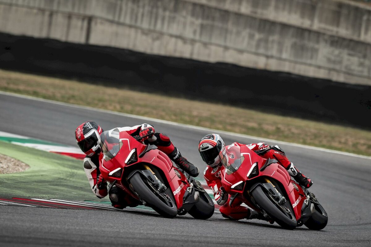 Ducati Panigale V4 R