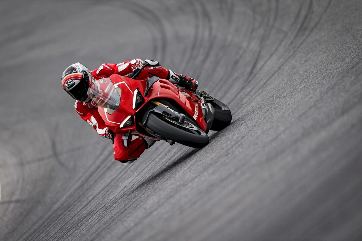 Ducati Panigale V4 R