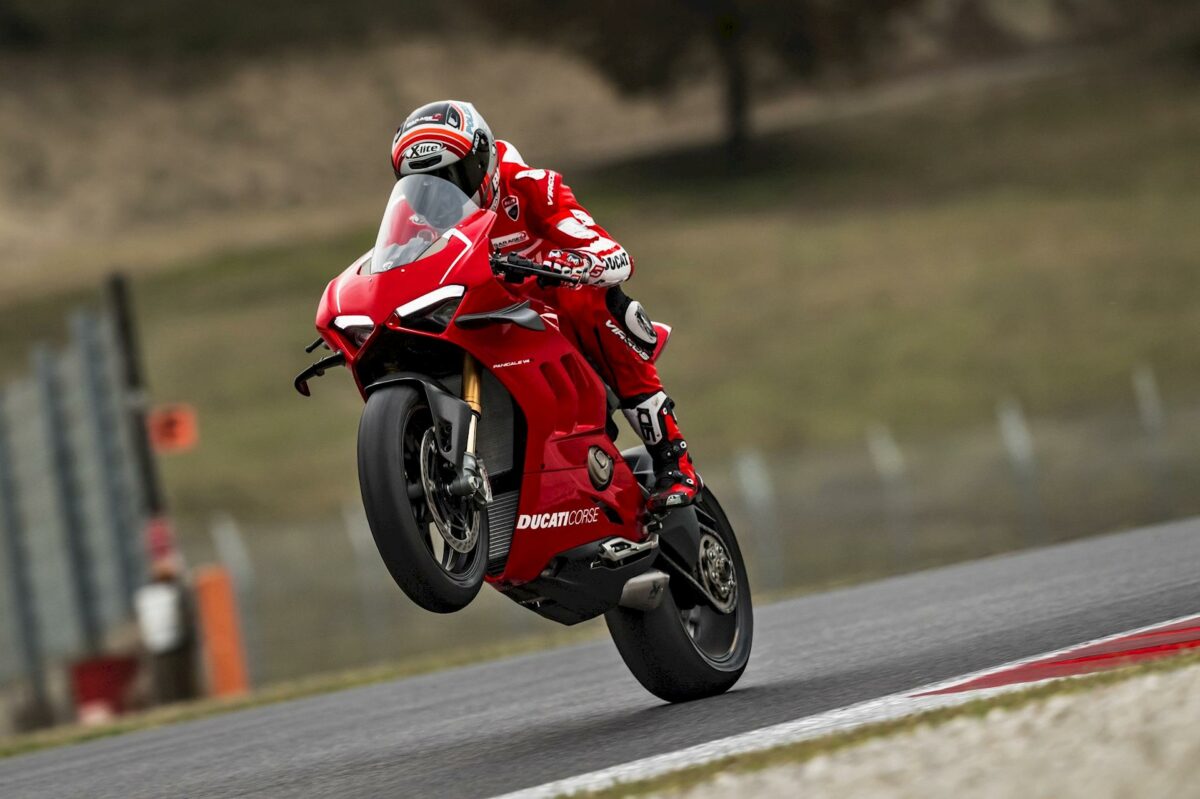 Ducati Panigale V4 R