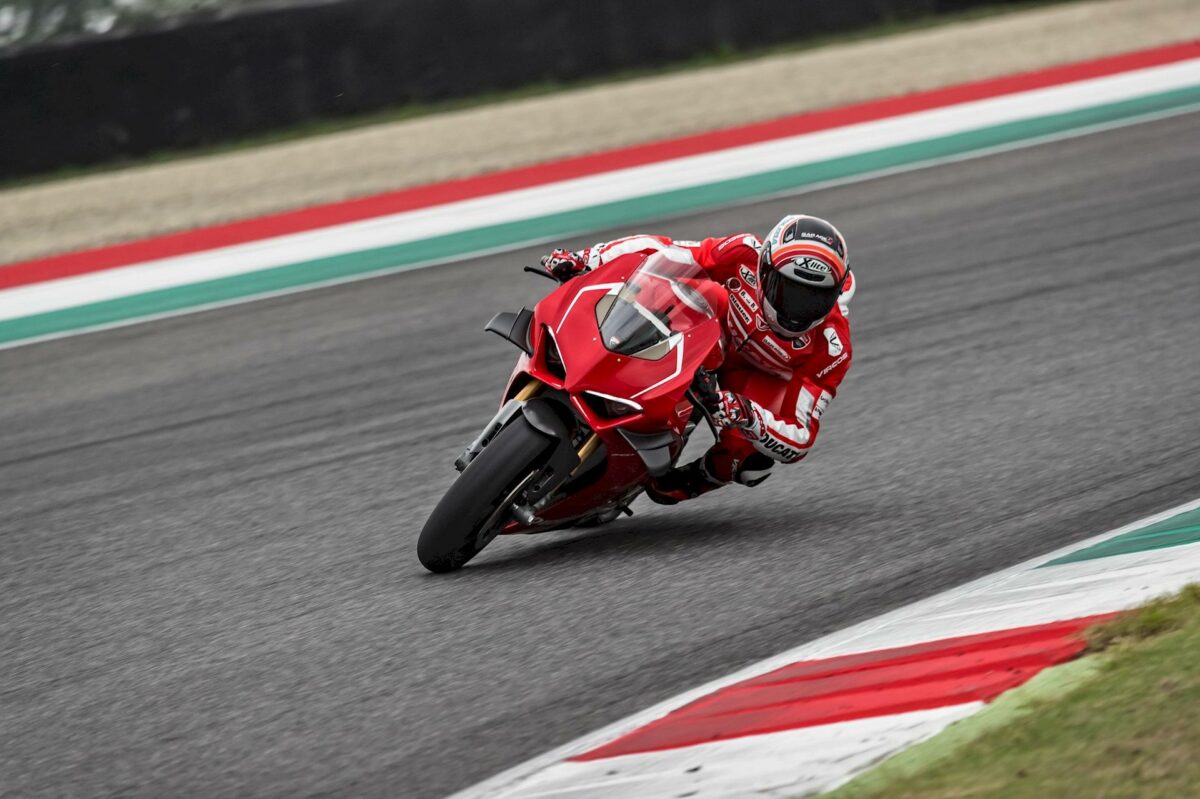 Ducati Panigale V4 R