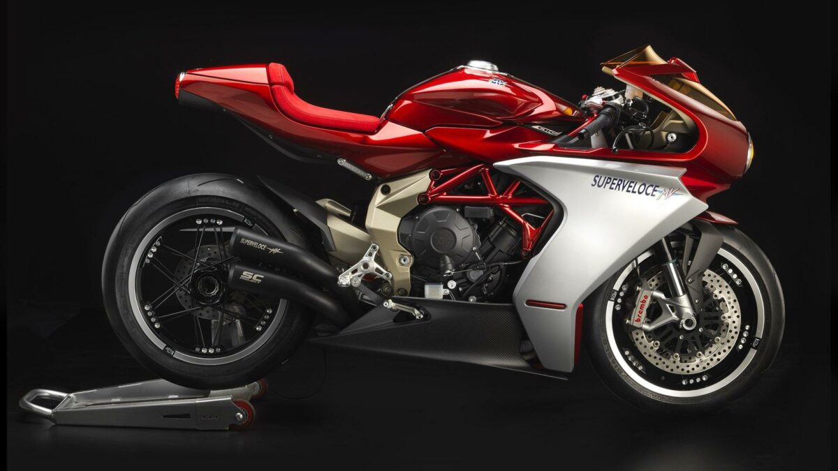 MV Agusta Superveloce 800