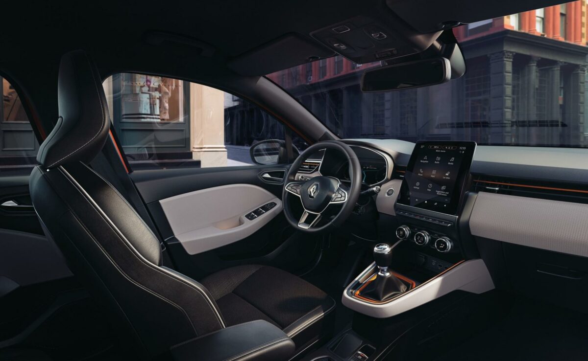 nuova Renault Clio panoramica interni