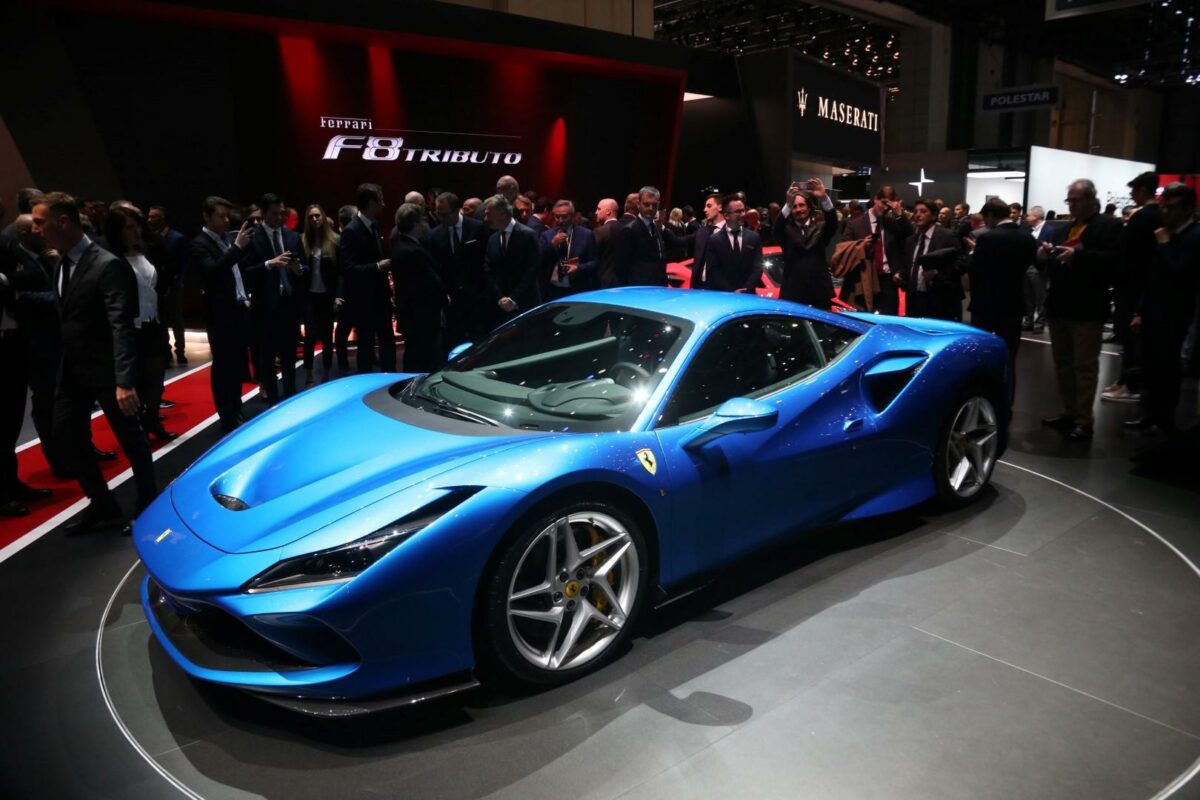 Ferrari F8 Tributo 2019