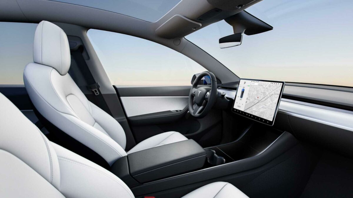 Tesla Model Y interni