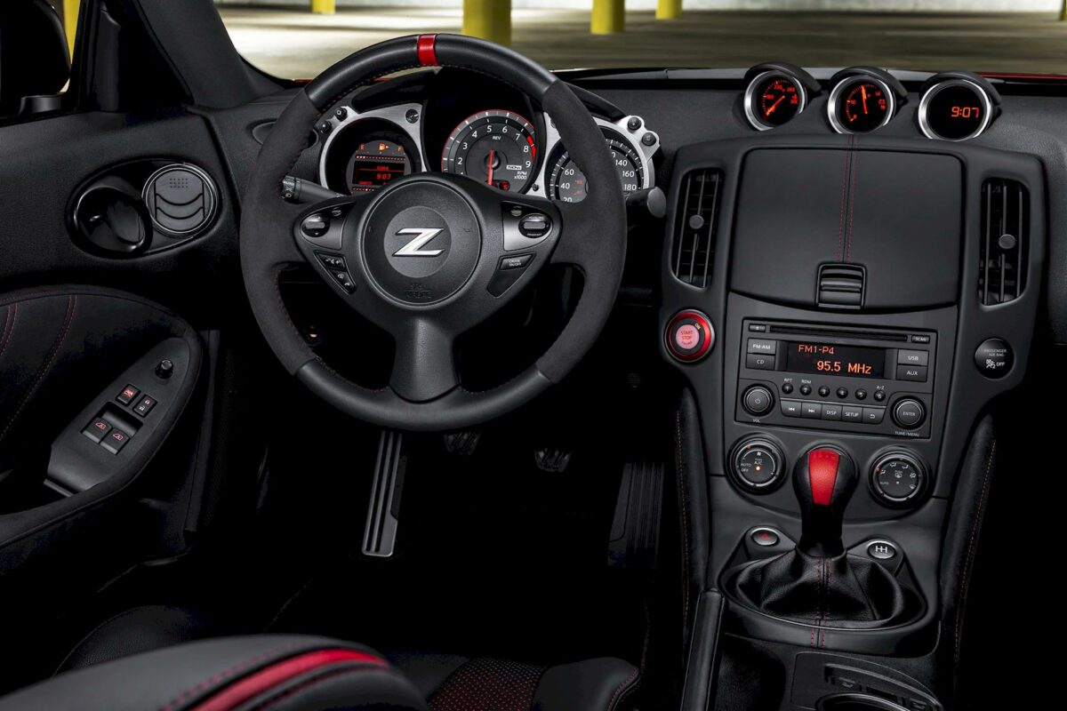 Nissan 370Z 50th Anniversary Edition