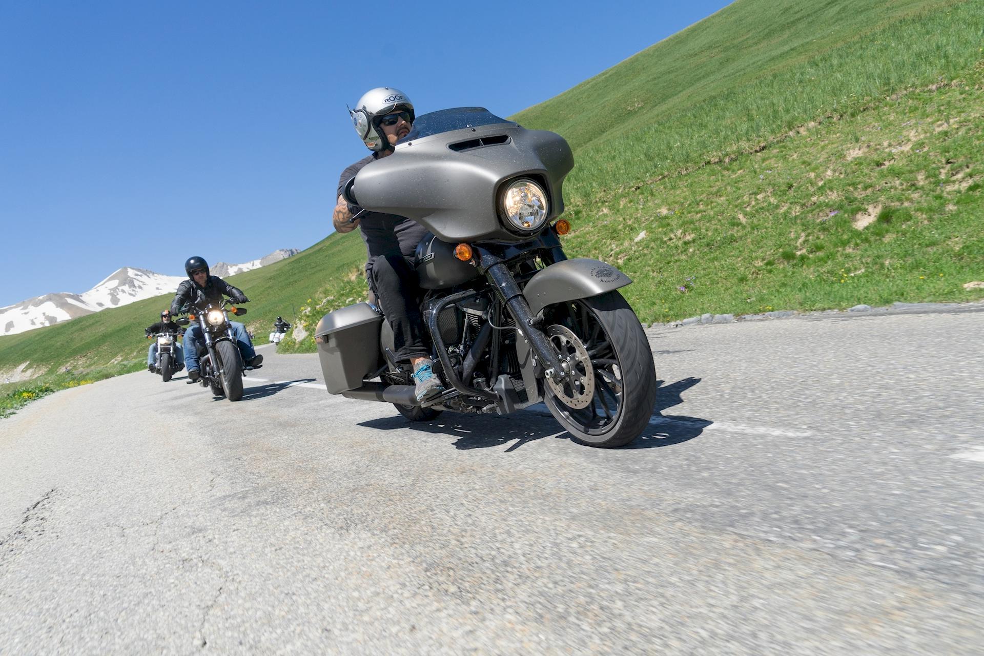 Metzeler Cruisetec test Punta Bagna Harley-Davidson