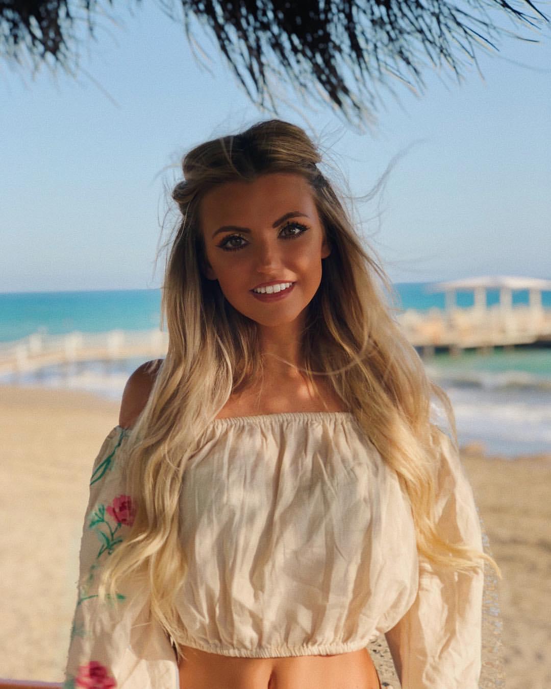 Roos van der Aa