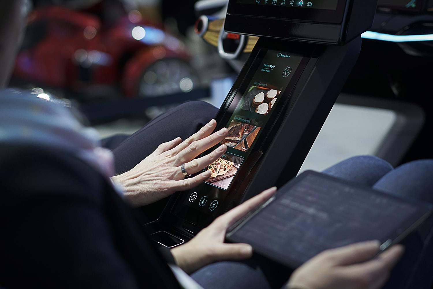 Cruscotto digitale auto Bosch