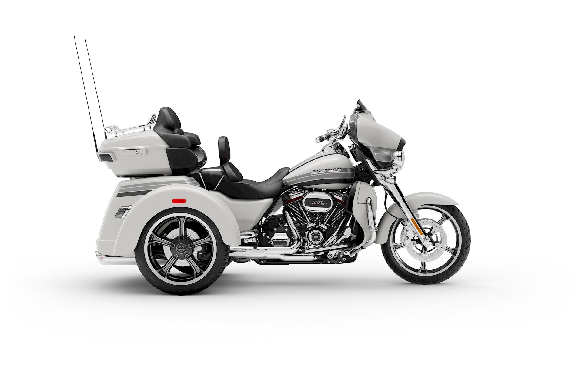 Harley-Davidson FLHTCUTGSE CVO Tri Glide 2020