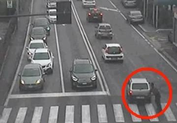 Pedoni incidente