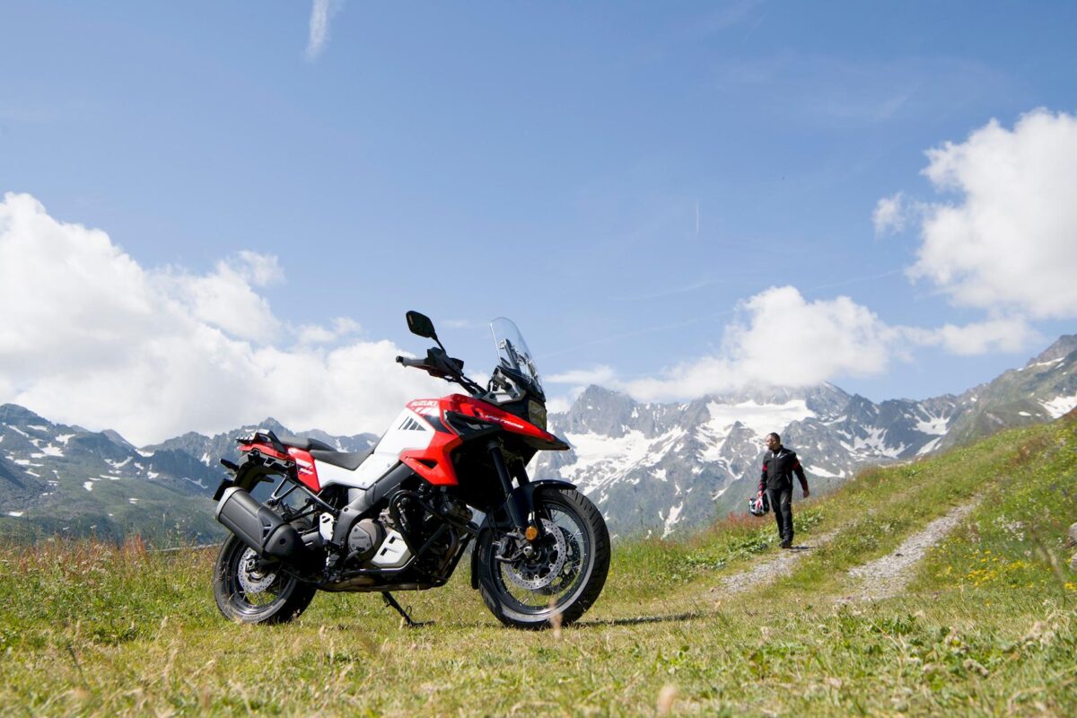 Suzuki V-STROM 1050XT Sakigake Limited Edition