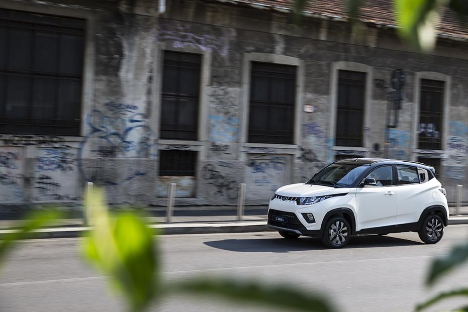Mahindra KUV100