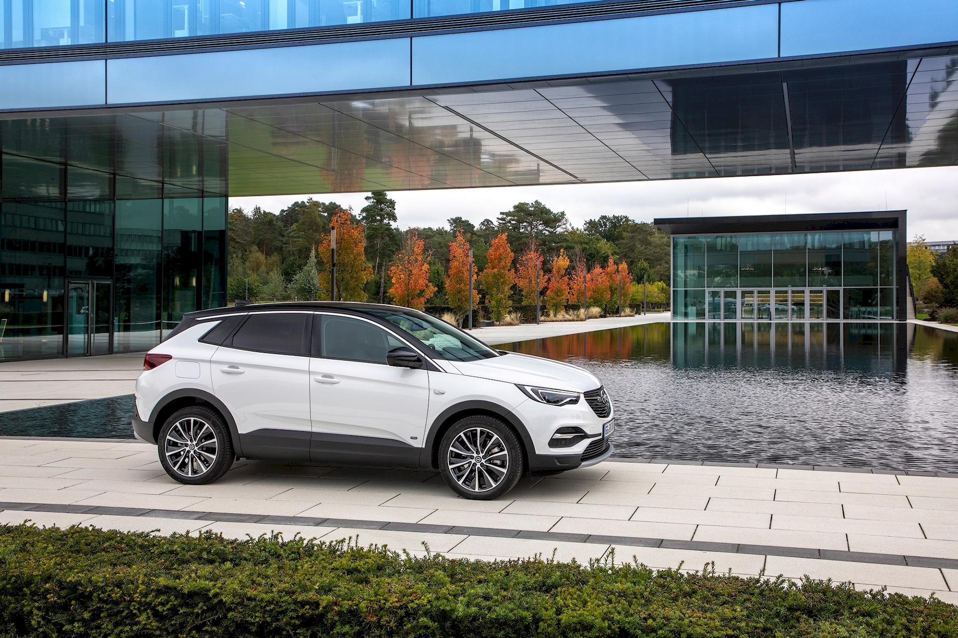Opel Grandland X Hybrid Plug-In 2020