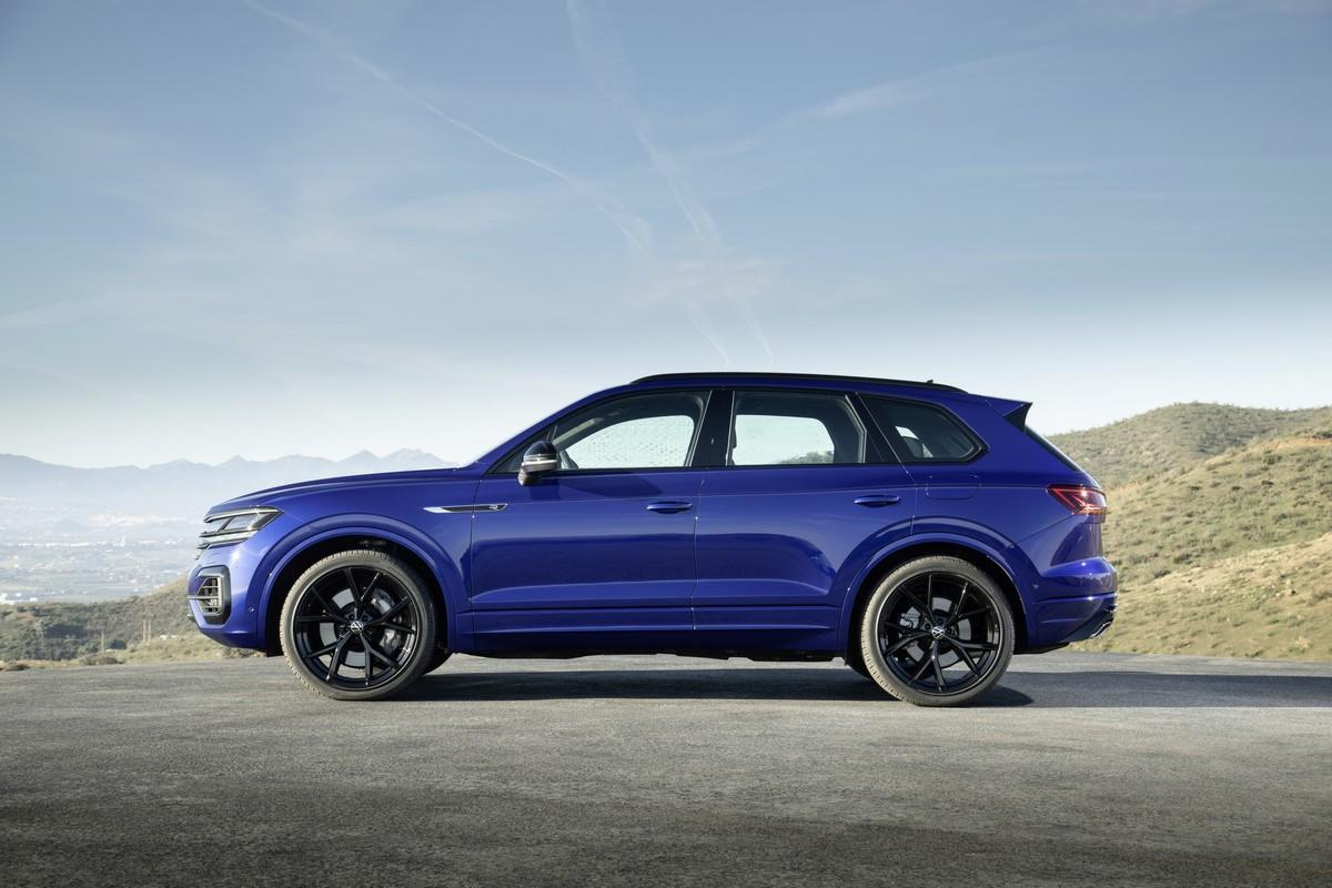 Volkswagen Touareg R 2020