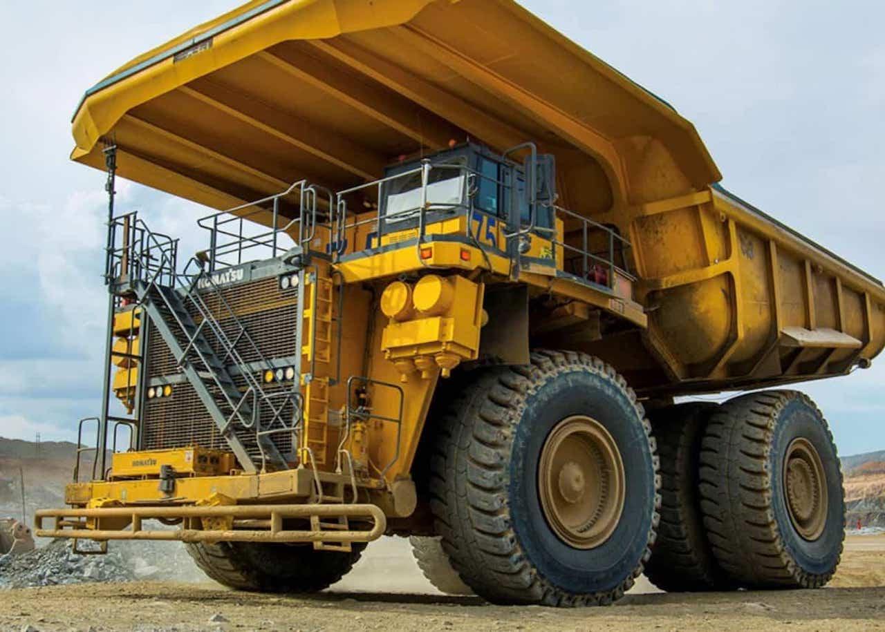 Komatsu mining dump truck