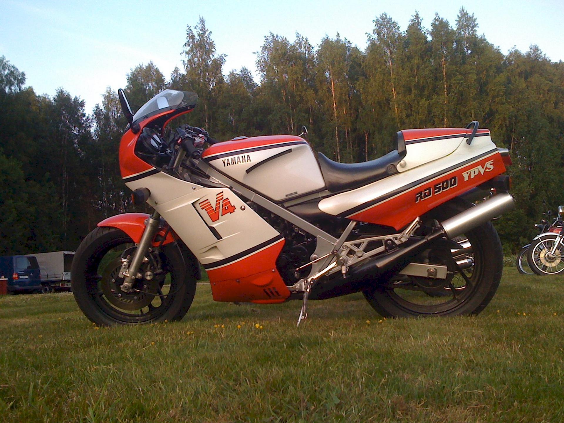 Yamaha RD 500 LC