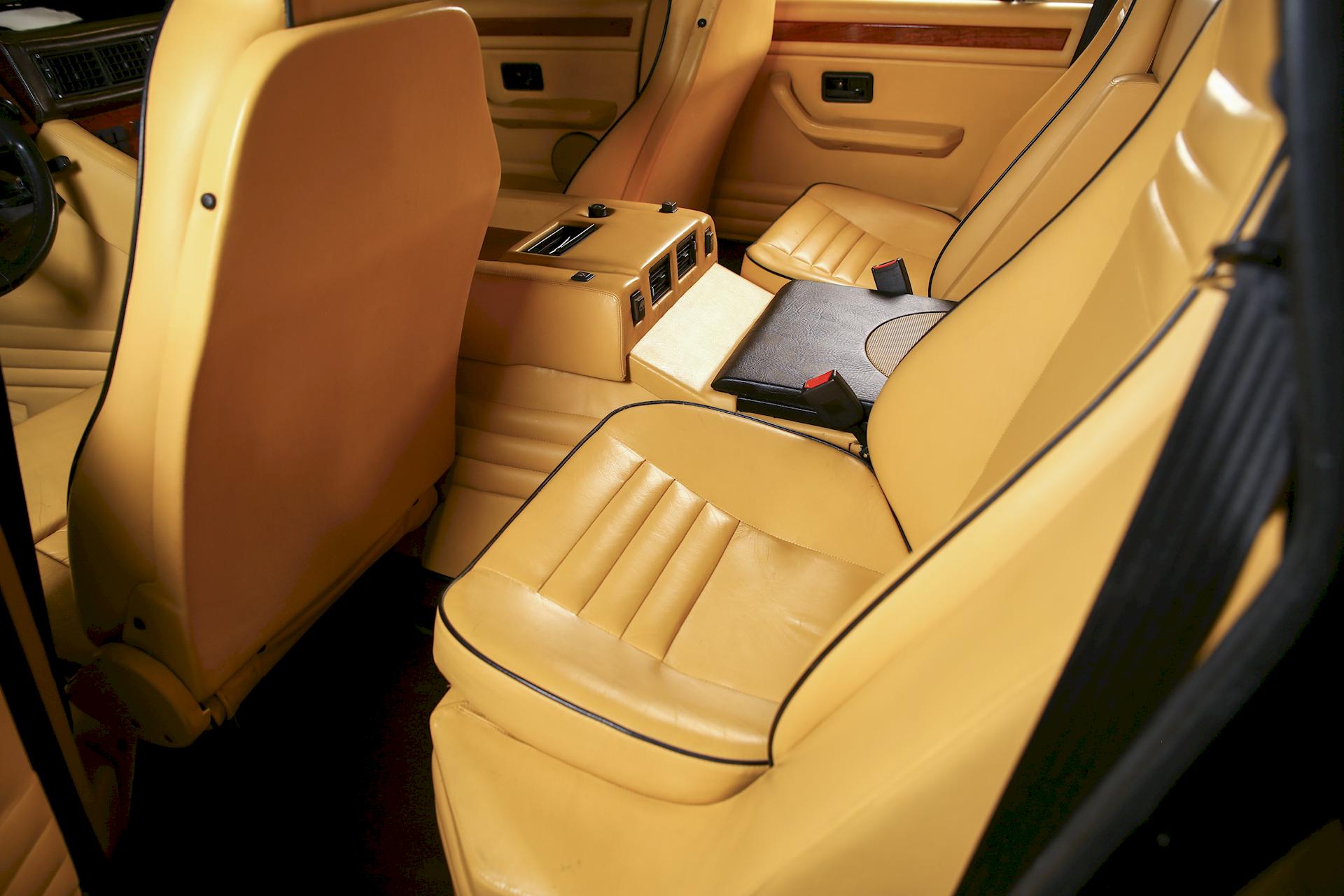 Lamborghini LM002