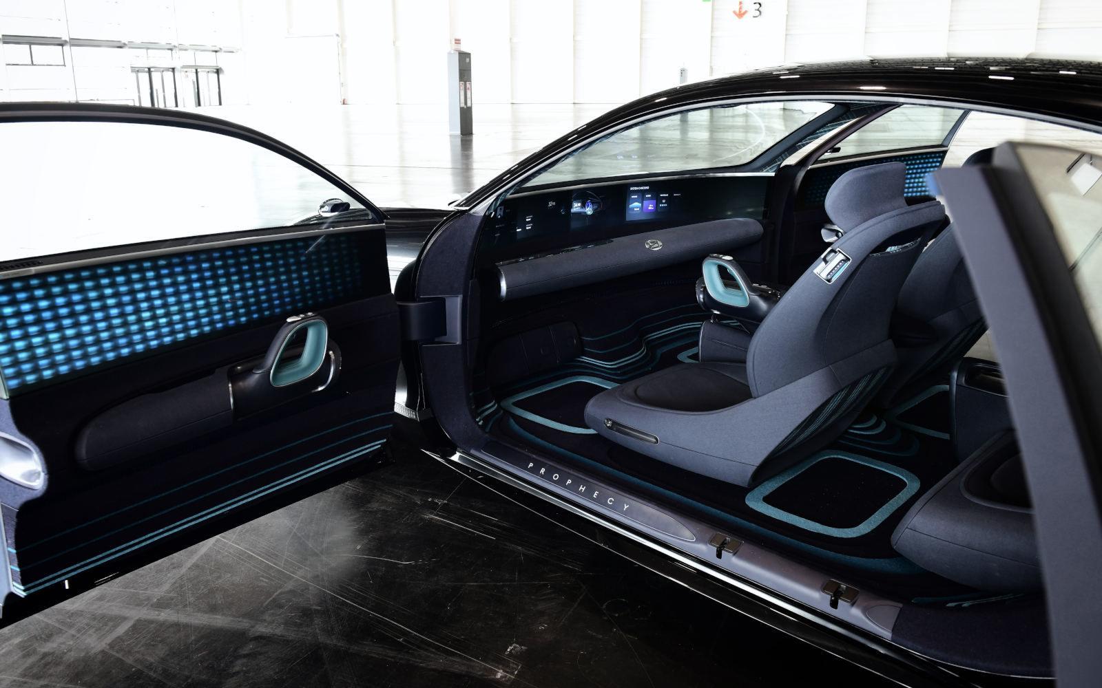 Hyundai Prophecy interni
