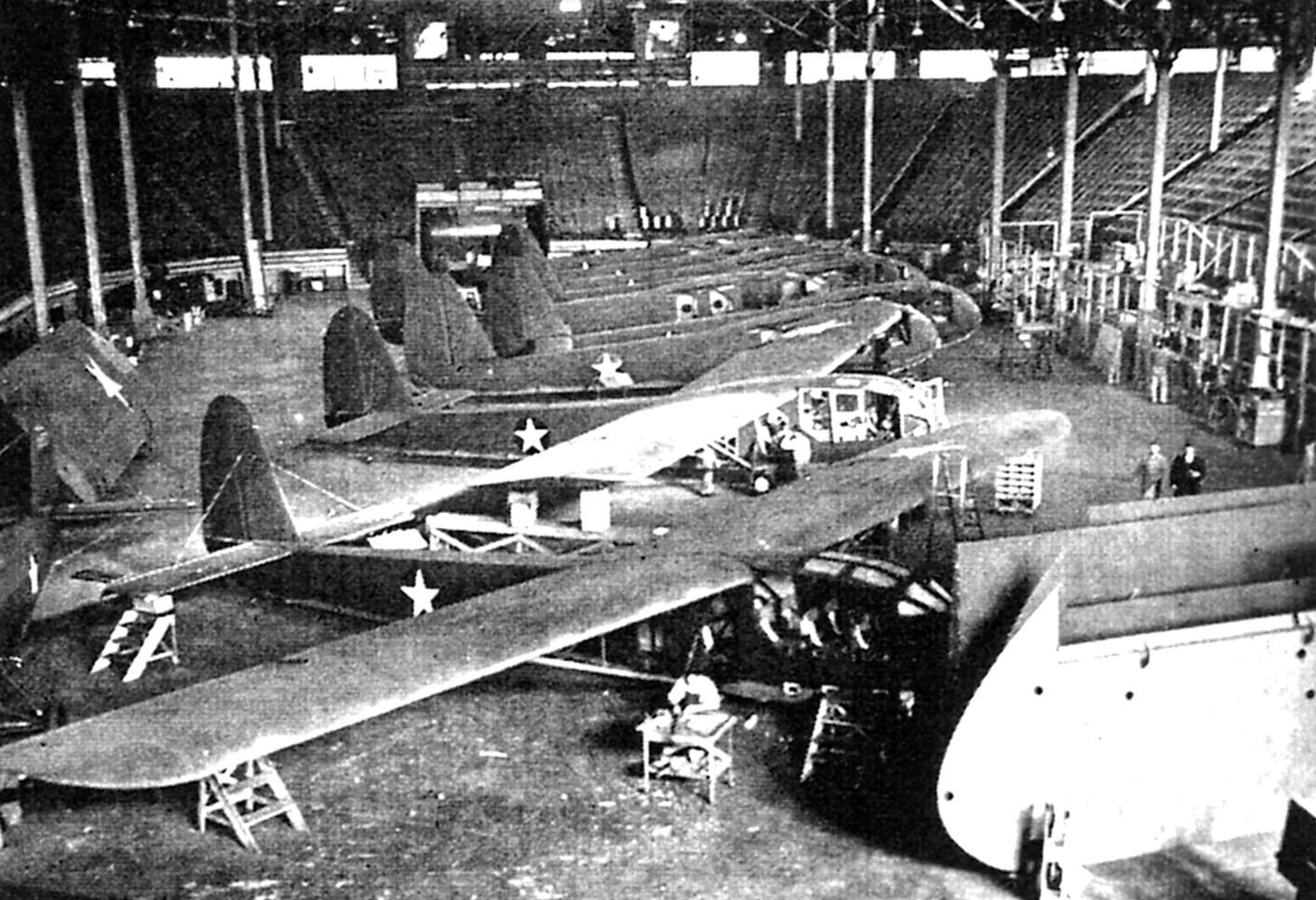 Combat glider construction