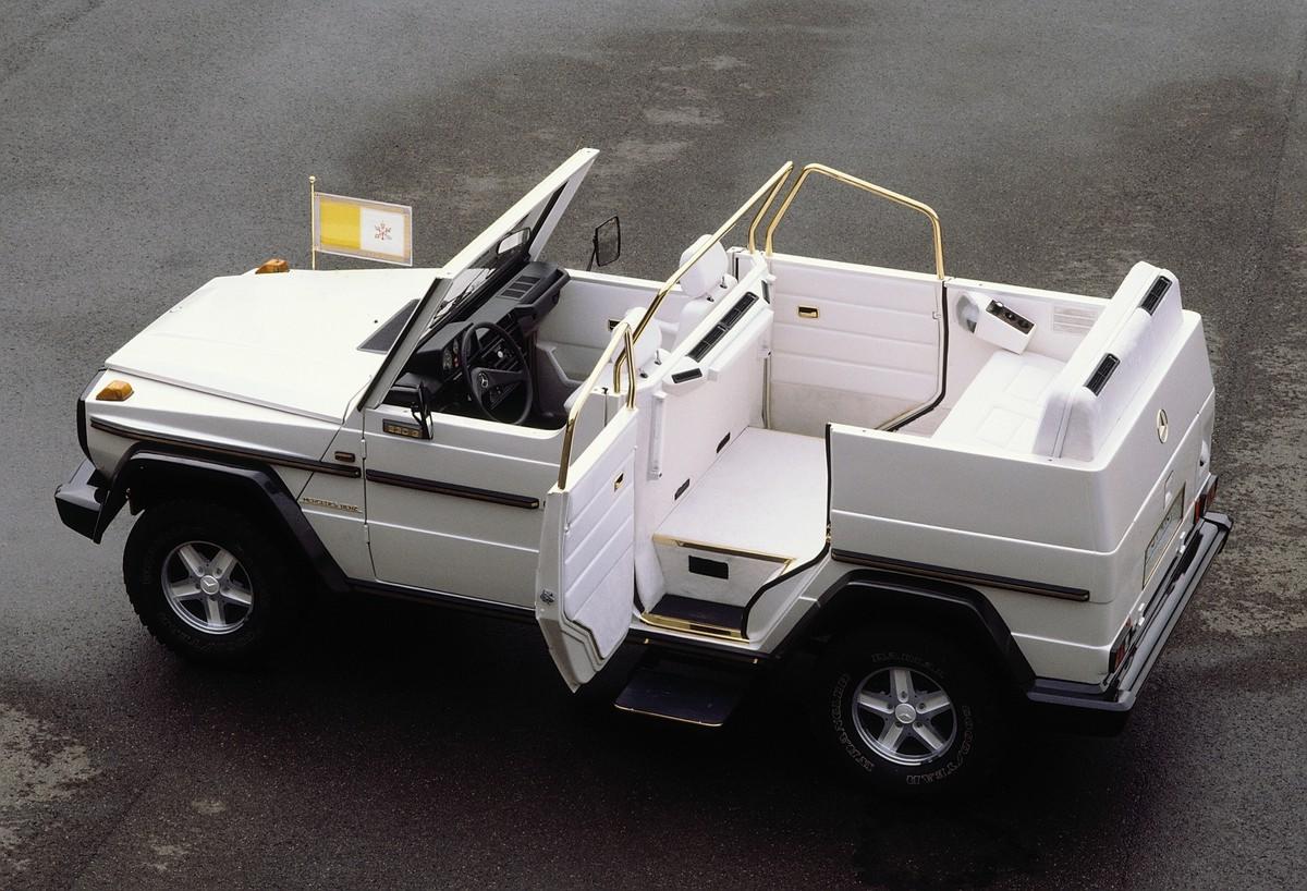 Papamobile Mercedes 40 anniversario