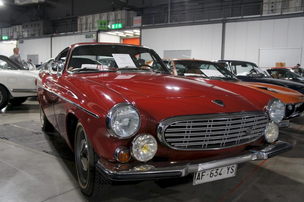 Volvo P1800 S