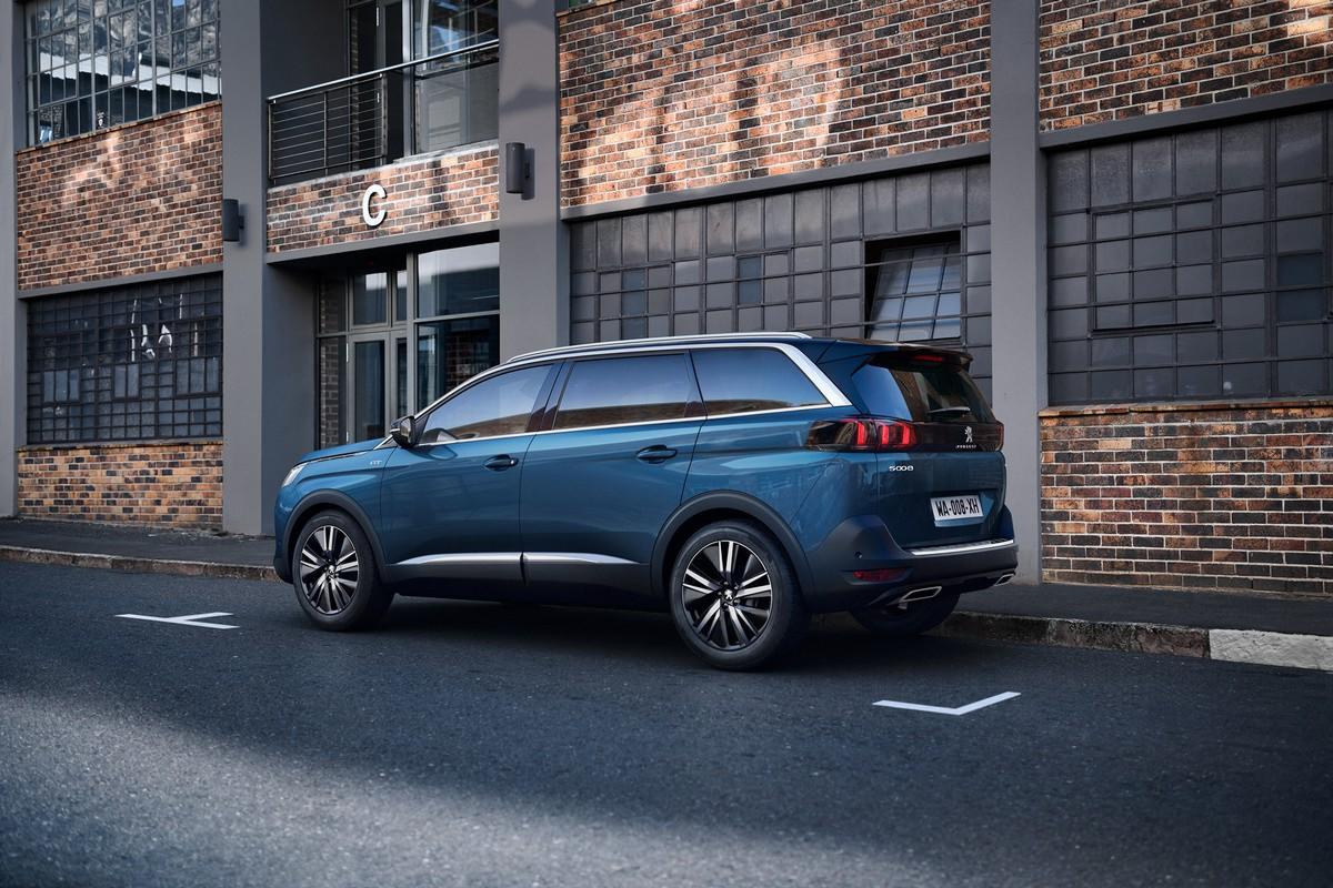 Nuovo Peugeot 5008