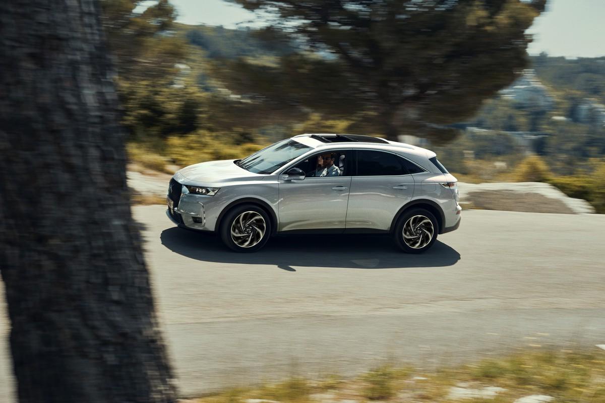 DS 7 Crossback E-TENSE 225