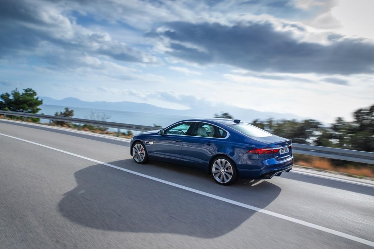 Nuova Jaguar XF 2021