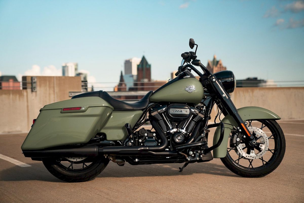 FLHRXS Harley-Davidson Road King Special