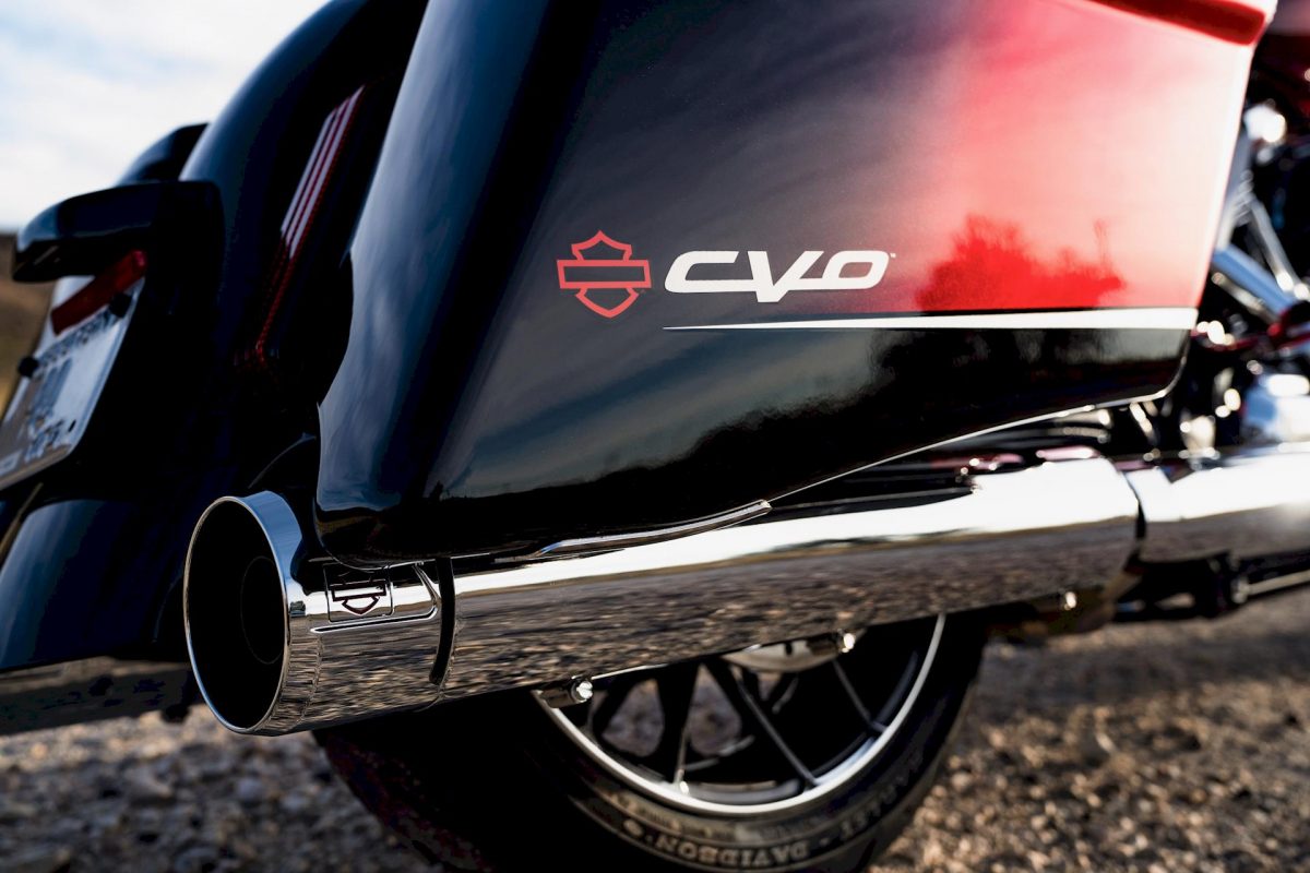 FLHXSE Harley-Davidson CVO Street Glide