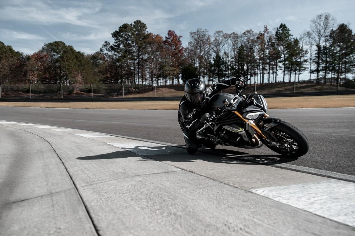 Triumph Speed Triple 1200 RS 2021