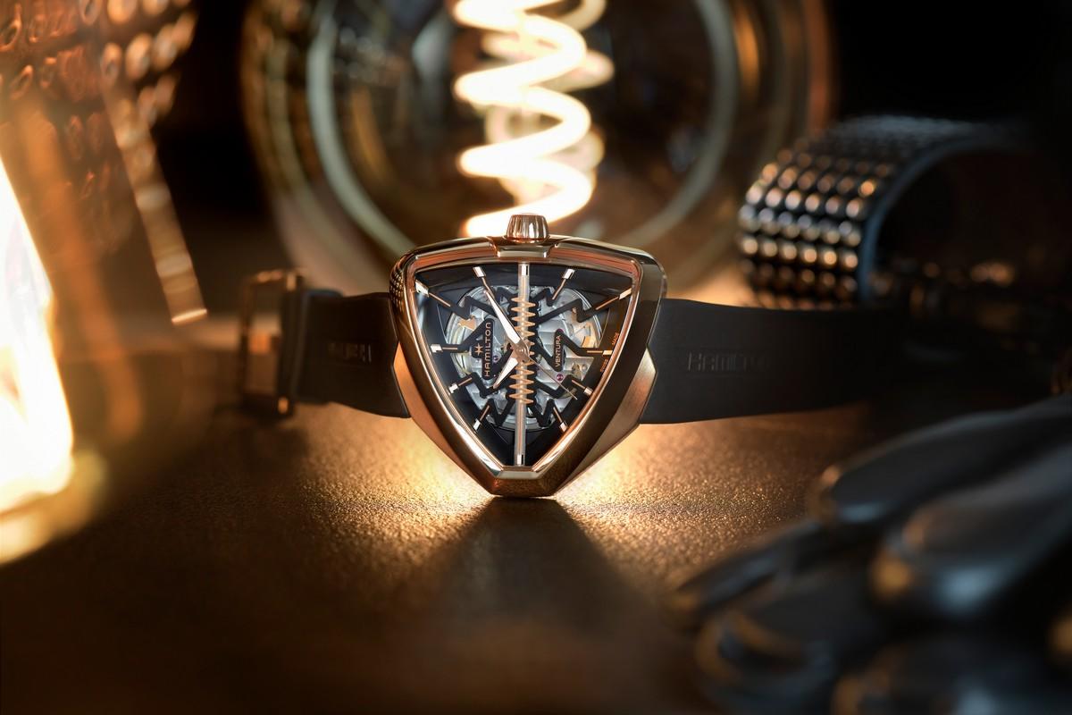 Hamilton Ventura Elvis80 Skeleton