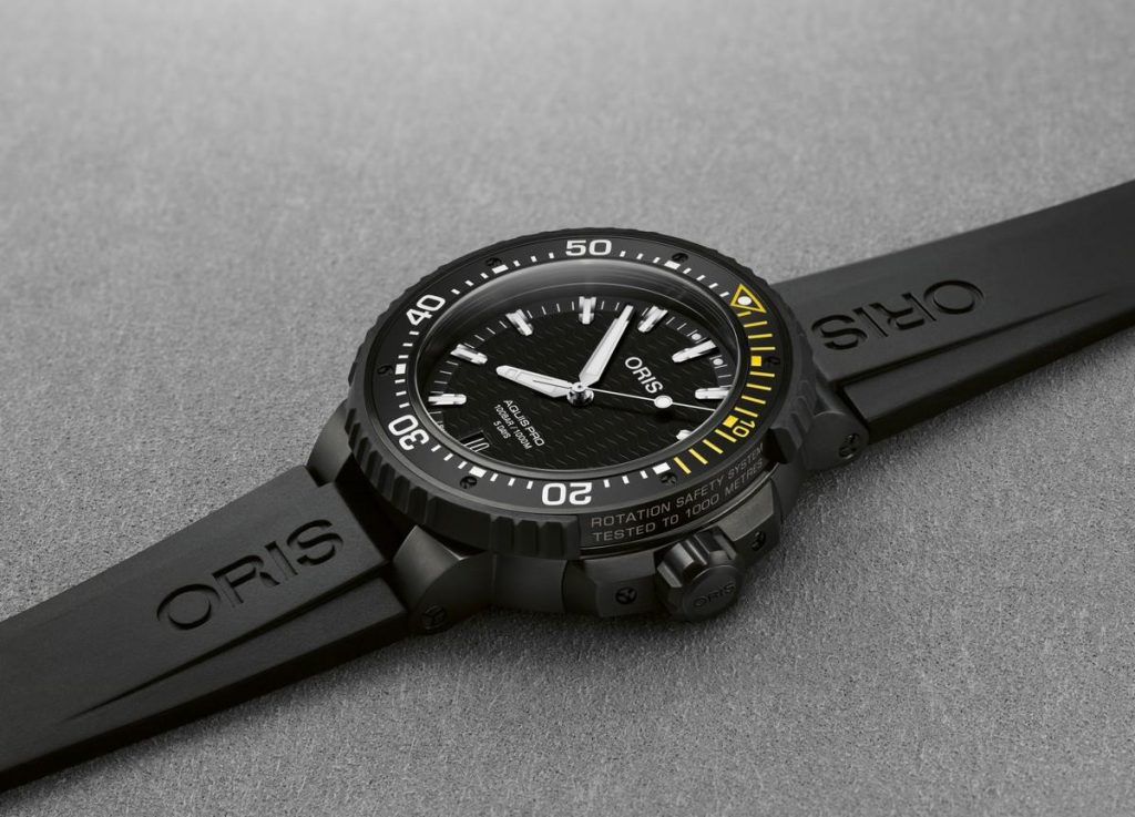 Oris AquisPro Date Cal 400