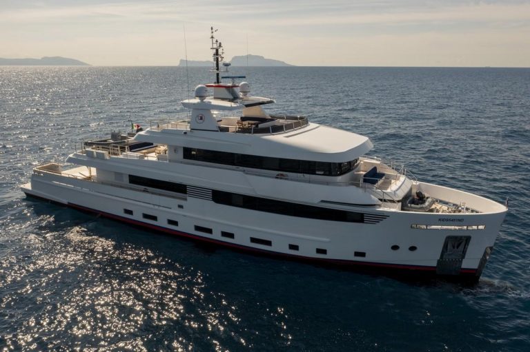 Cantiere delle Marche M/Y Crowbridge