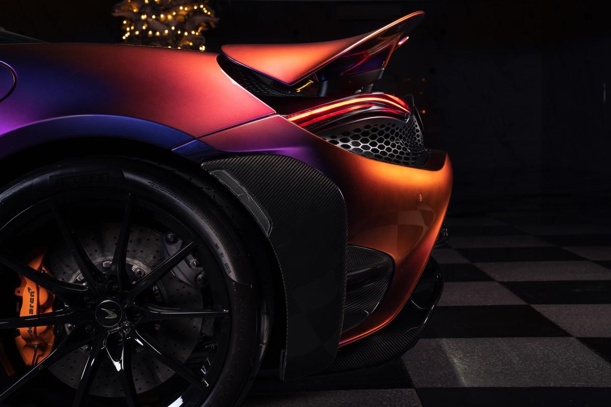 McLaren 765LT