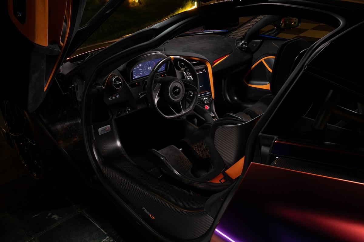 McLaren 765LT