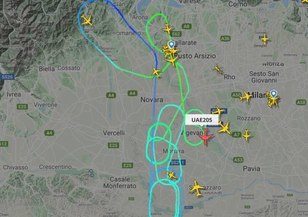 boeing emirates malpensa new-york