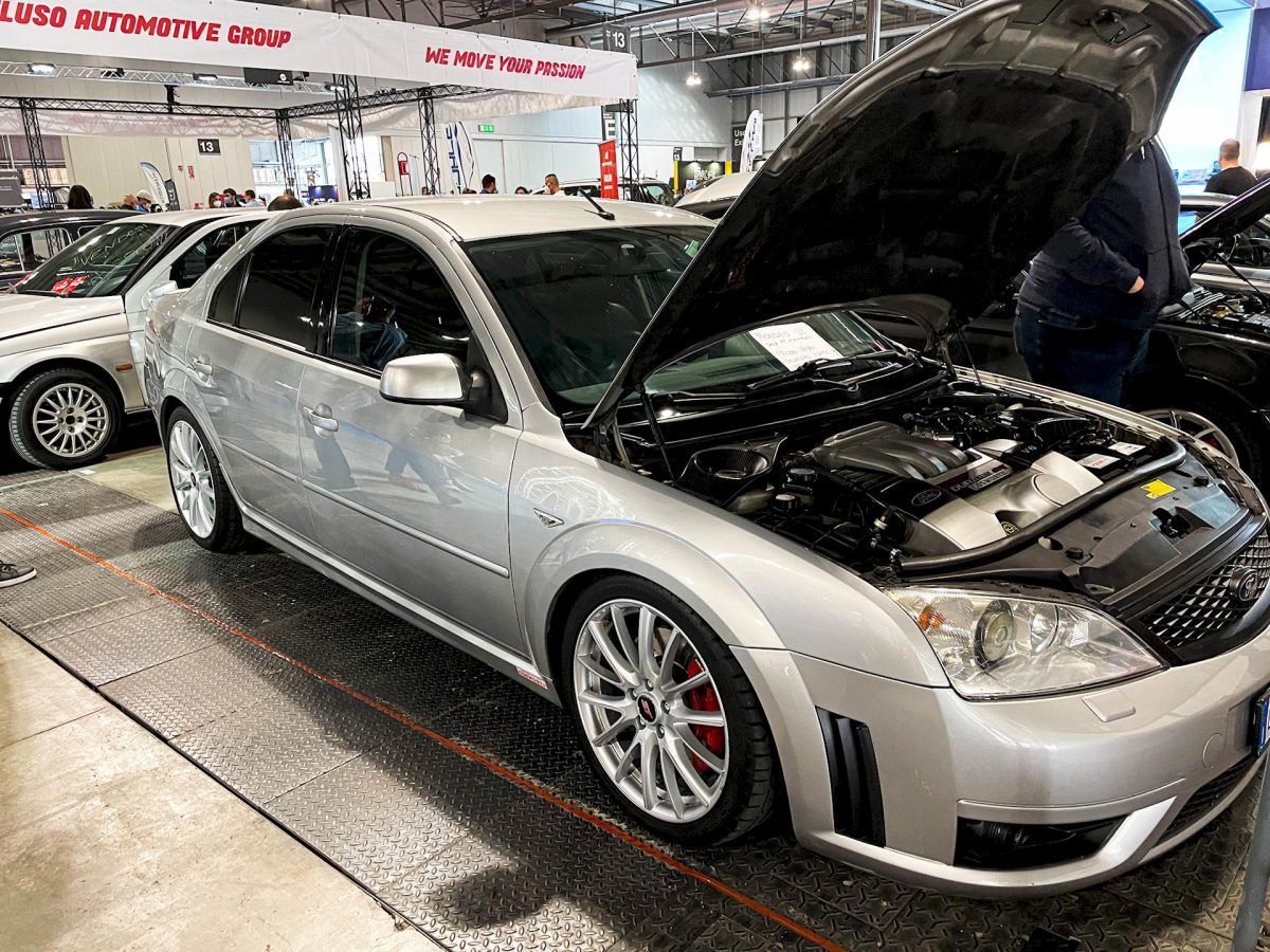 Ford Mondeo ST